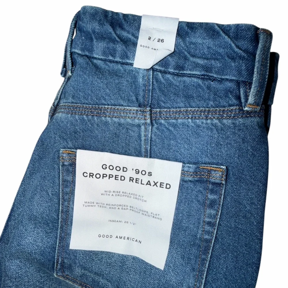 NWT Good American Good 90s Relaxed Jeans Cropped Straight Leg Size 2/26 - Picture 4 of 7